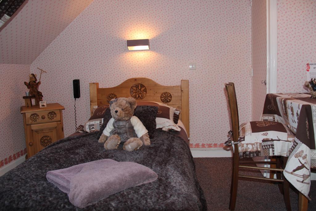 Hotel La Tapia Autrans-Meaudre-en-Vercors Room photo